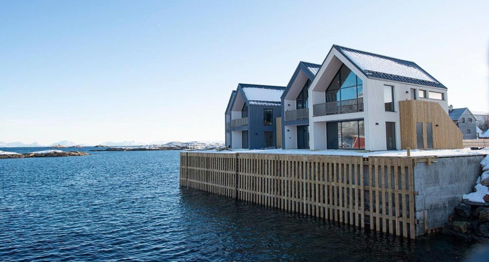 Ny Leilighet I Henningsvaer! Bagian luar foto